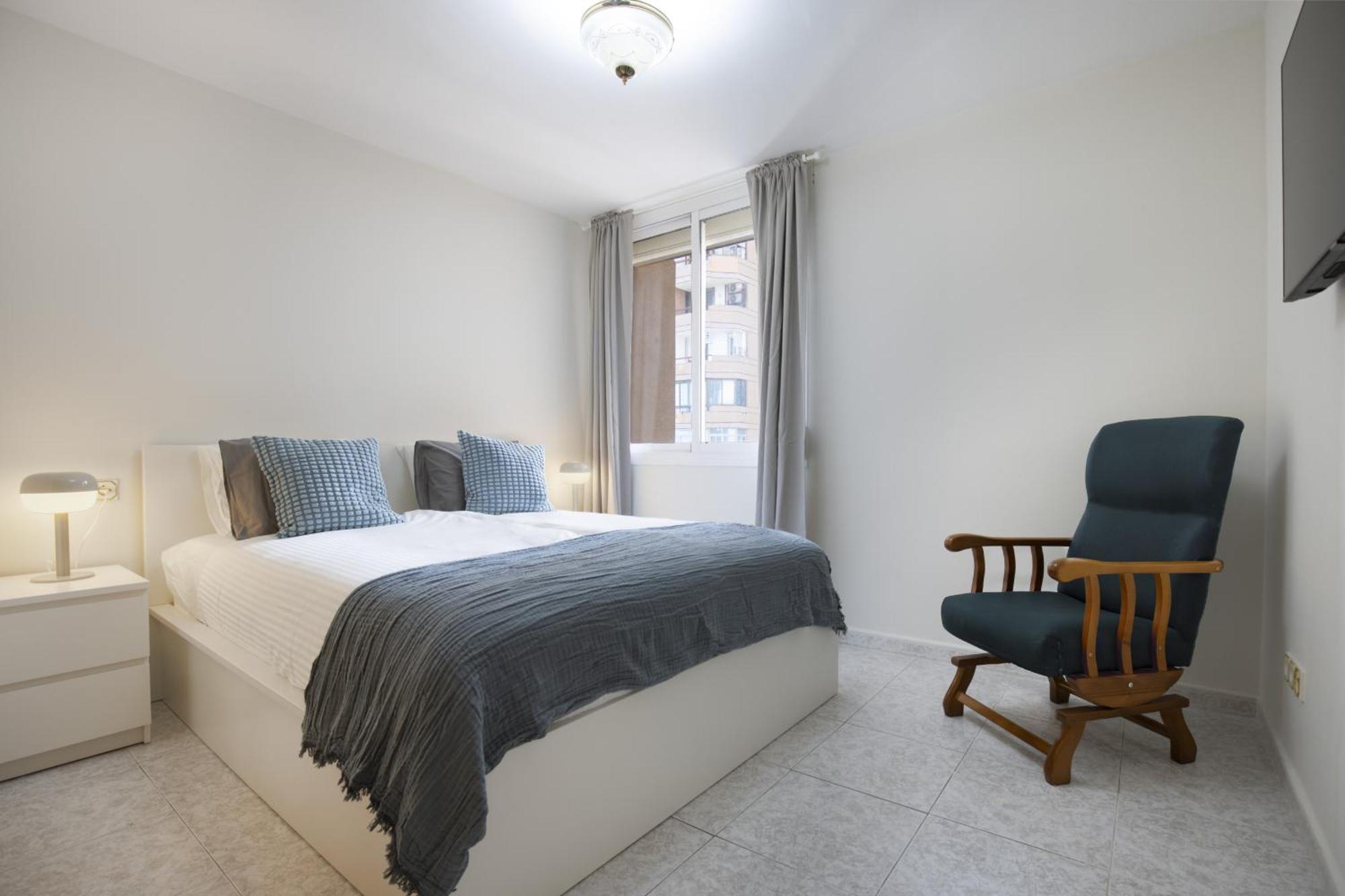 Beachfront Apartment With Terrace And Seaviews فوينخيرولا المظهر الخارجي الصورة